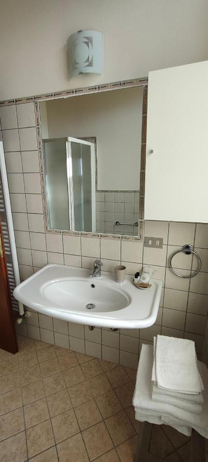 Alla Vecchia Scuola Hotel Lazise Kültér fotó